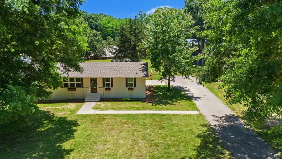 113 ROBERTSON DR, Somerville, TN 38068 - #3