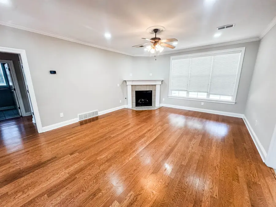 192 E PORTER RUN DR E, Collierville, TN 38017 - #3