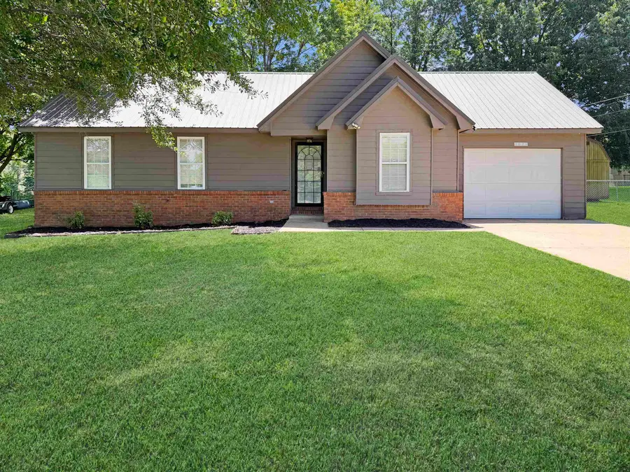 1023 TRACY RD, Millington, TN 38053 - #2