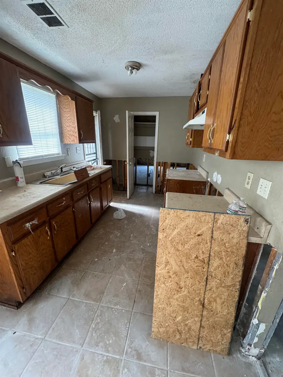 4651 ROYAL VIEW DR, Memphis, TN 38128 - #3