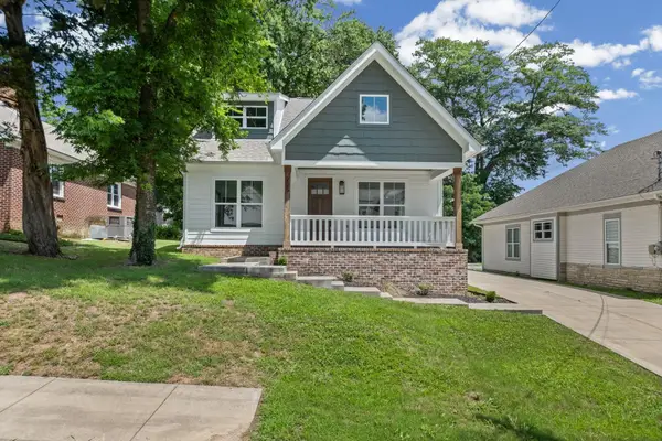 205 MCCOWAT ST, Jackson, TN 38301-5273