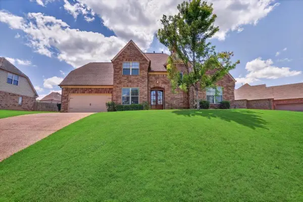 6145 TRAIL CREEK LN, Bartlett, TN 38135