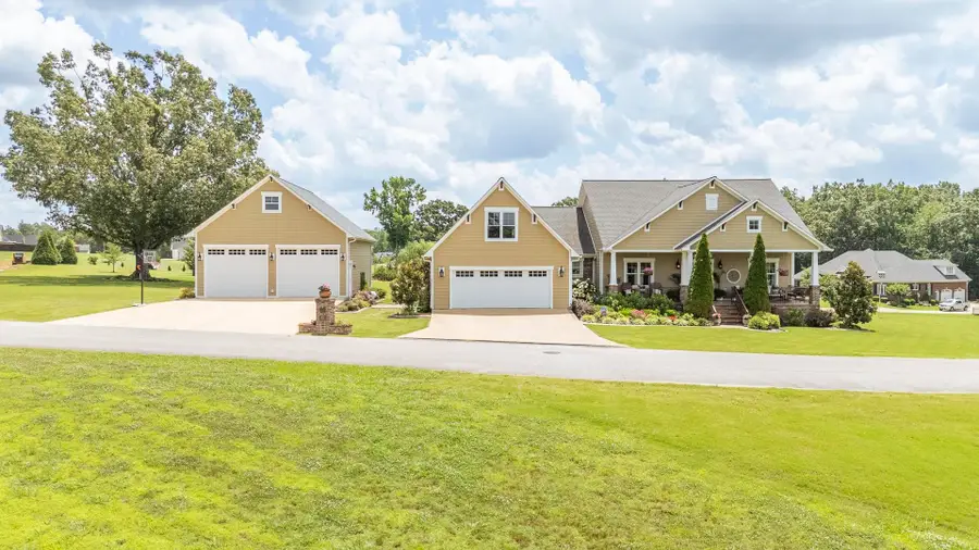 95 GRAND OAKS CV, Savannah, TN 38372-5096 - #2