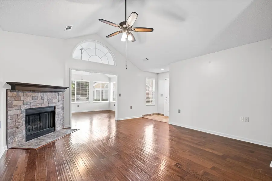 7436 APPLING CLUB CIR #122, Cordova, TN 38016 - #3