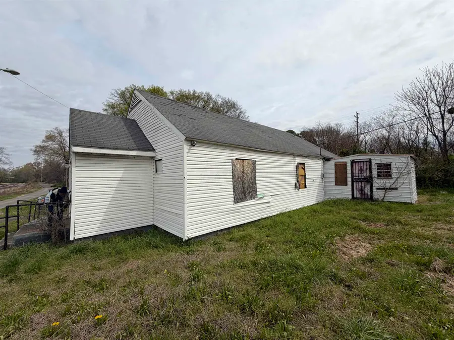1592 GRIMES ST, Memphis, TN 38106 - #2
