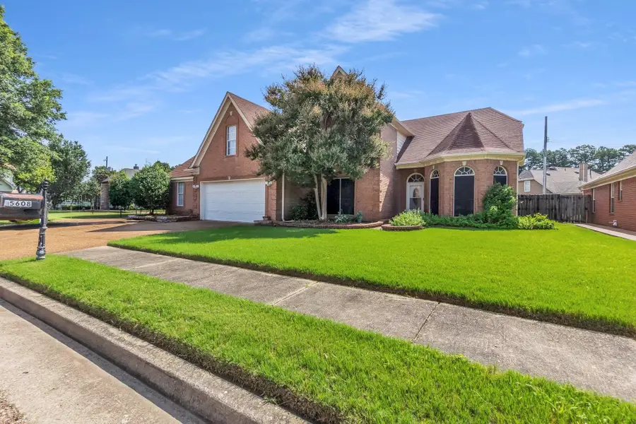 5608 MILLERS GLEN LN, Memphis, TN 38125 - #2
