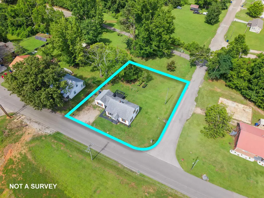 201 WALNUT ST, Adamsville, TN 38310 - #2