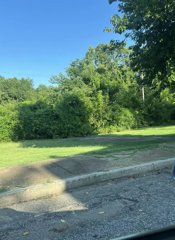 1643 S CARNEGIE ST, Memphis, TN 38106