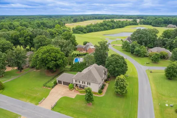 45 GREENBRIER LAKES CV, Piperton, TN 38017