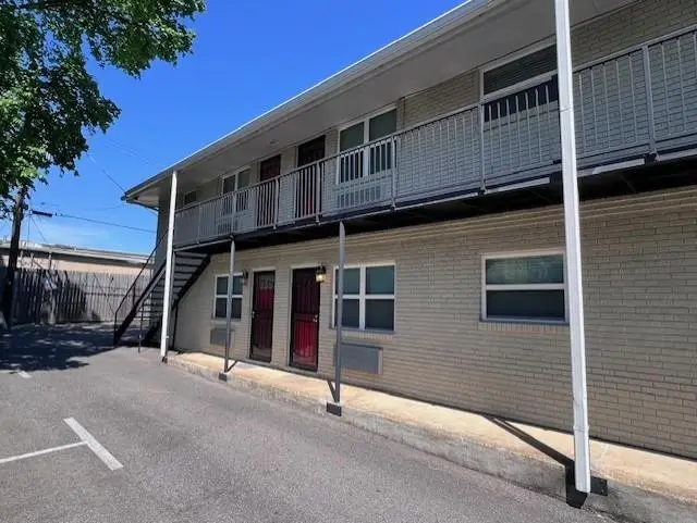 1616 MONROE AVE, Memphis, TN 38104 - #2