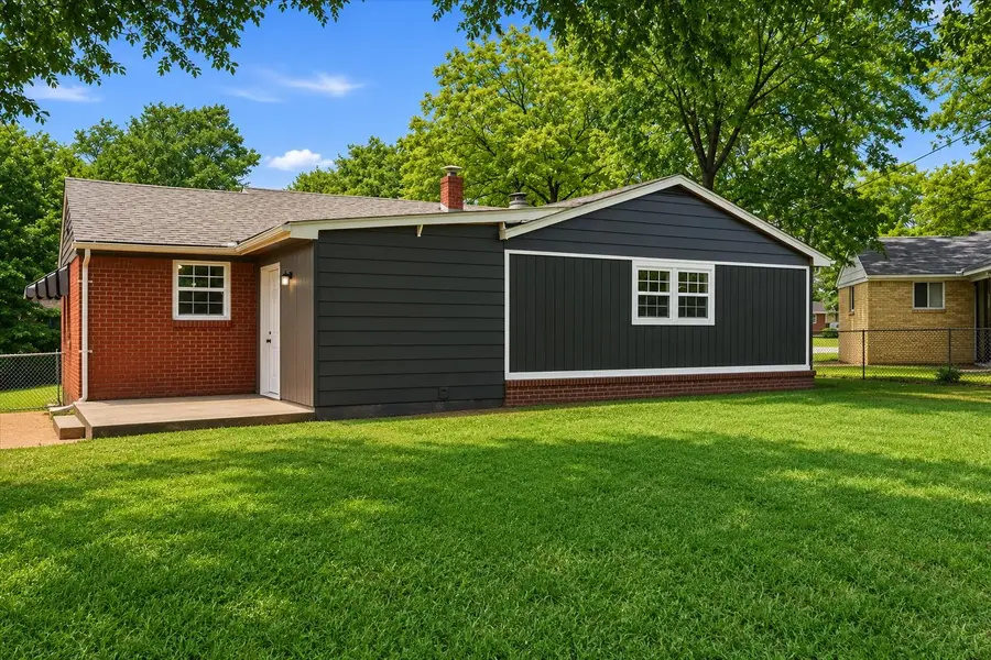 1176 S WHITE STATION RD, Memphis, TN 38117 - #3