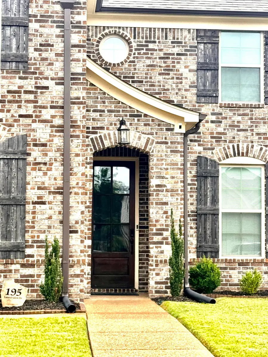 195 LAUREL GLEN DR E, Oakland, TN 38060 - #2