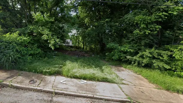 154 W MCKELLAR AVE, Memphis, TN 38109