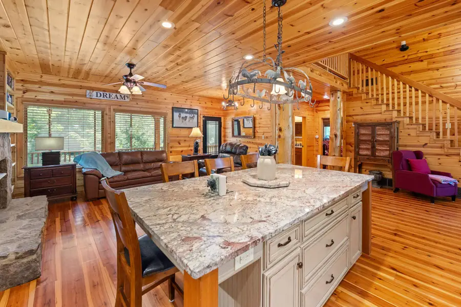 950 CHERRY RD, Eads, TN 38028 - #3