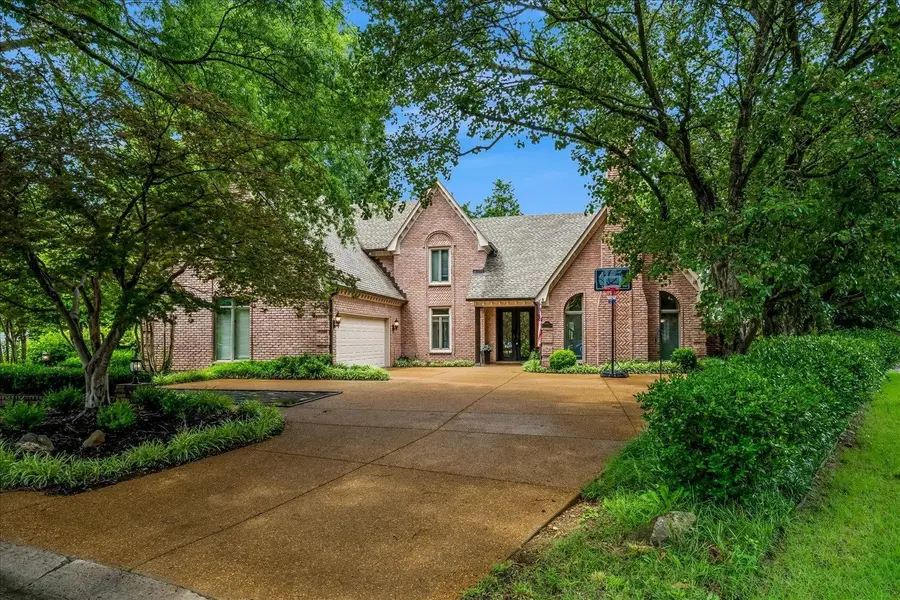 8784 THREE CHIMNEYS DR W, Germantown, TN 38138 - #2