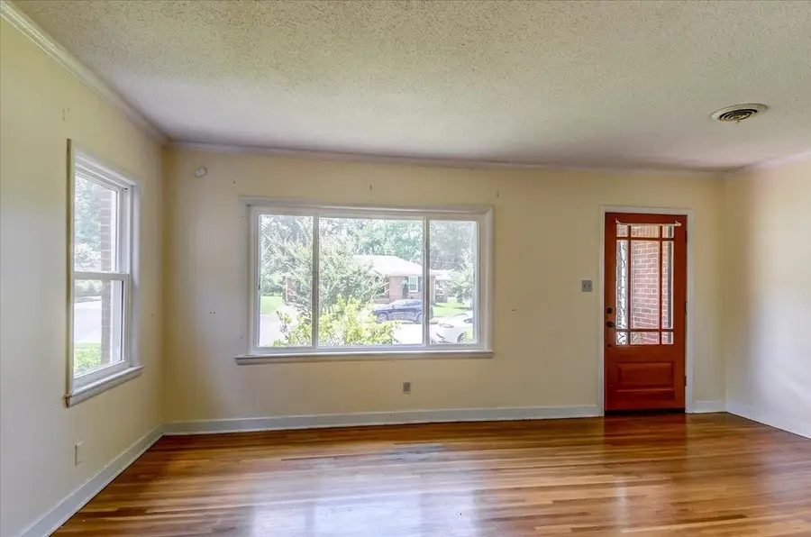 4872 FLAMINGO RD, Memphis, TN 38117 - #2