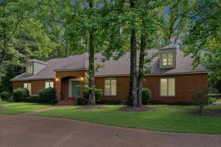 300 N COUNTRY WAY DR, Cordova, TN 38018 - #2