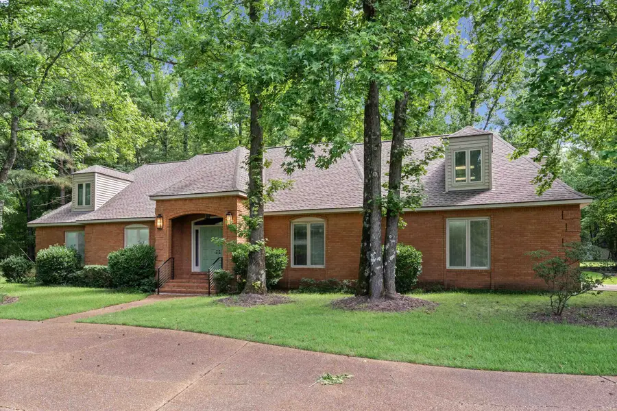 300 N COUNTRY WAY DR, Cordova, TN 38018 - #3