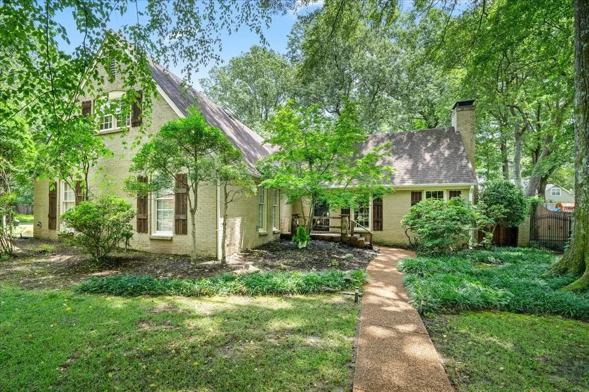 1380 POPLAR ESTATES PKY, Germantown, TN 38138 - #1