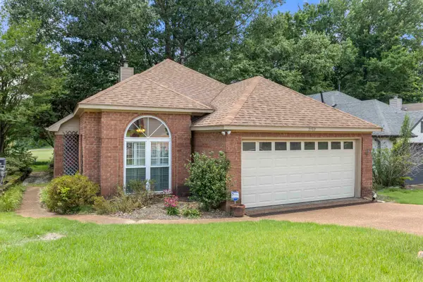 3153 CLUBVIEW CV N, Lakeland, TN 38002