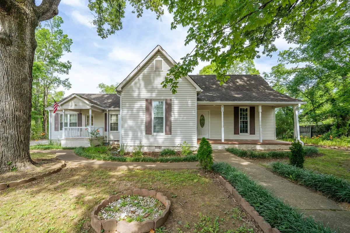 417 TENNESSEE ST, Savannah, TN 38372 - #1