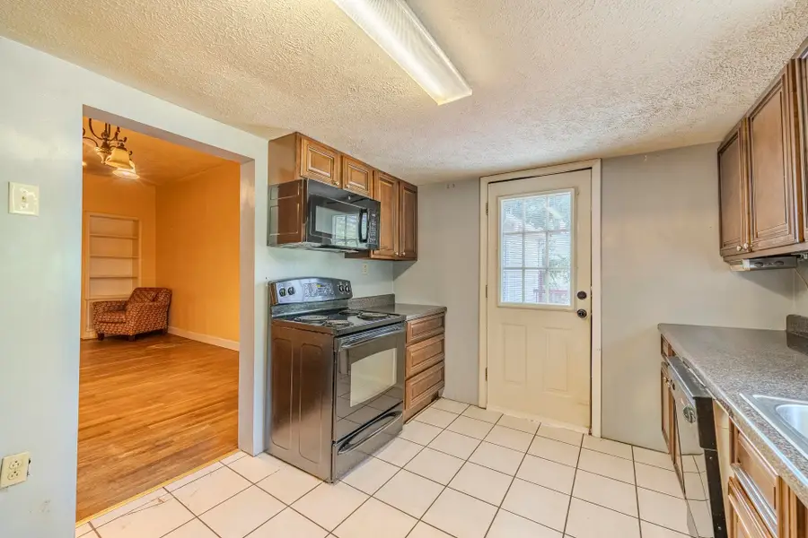 417 TENNESSEE ST, Savannah, TN 38372 - #3