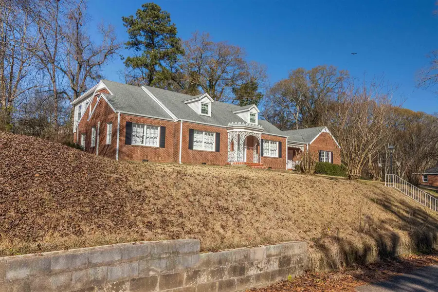 228 N THIRD ST, Selmer, TN 38375 - #2
