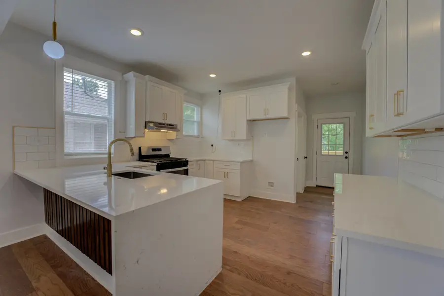 857 E PARKWAY ST S, Memphis, TN 38104 - #2