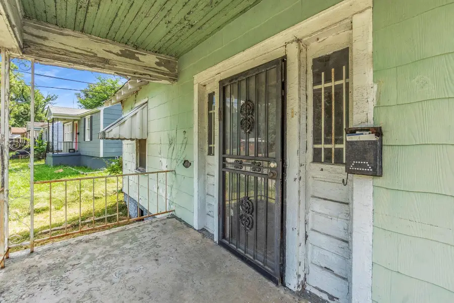 1570 LELAND ST, Memphis, TN 38106 - #3