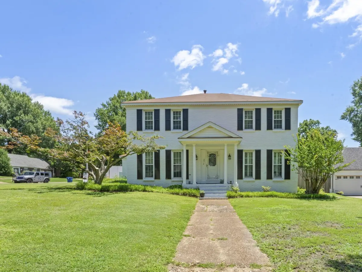 2218 RIVERDALE RD, Germantown, TN 38138 - #1