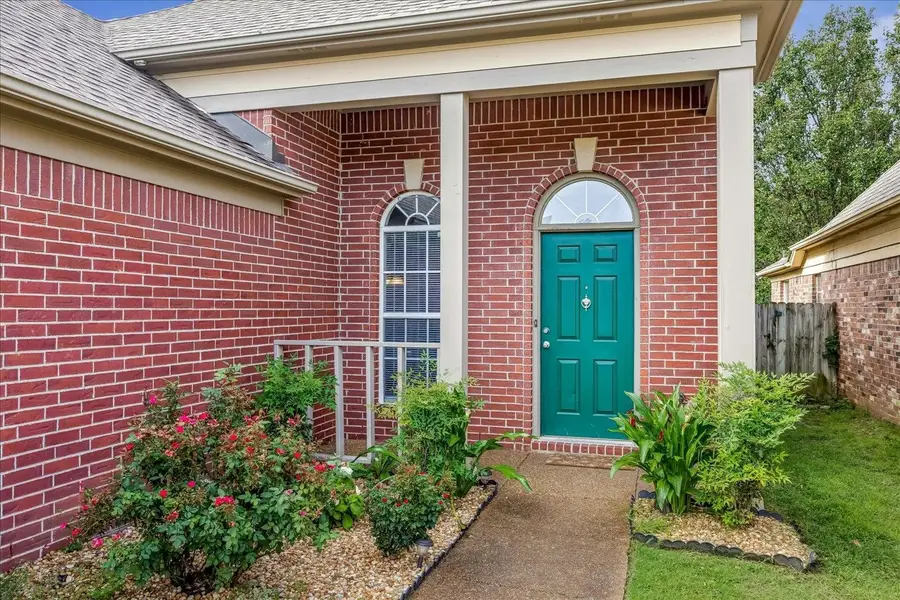 9151 S BERRY GARDEN CIR, Cordova, TN 38016 - #2