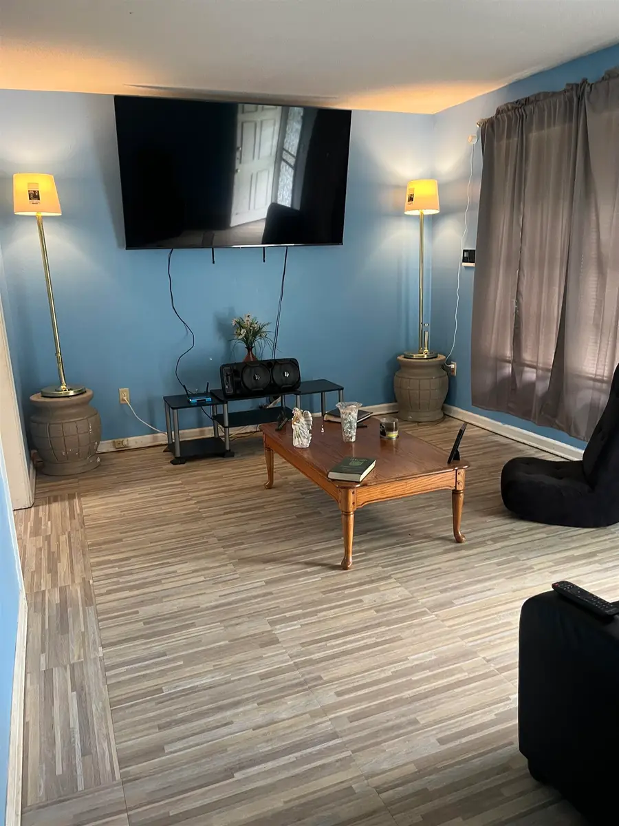 3867 W VALLEY ST, Memphis, TN 38109 - #3