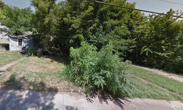 160 W MCKELLAR AVE, Memphis, TN 38109