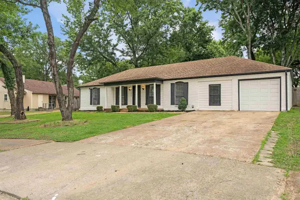 4260 RUNNINGBROOK CV, Memphis, TN 38141