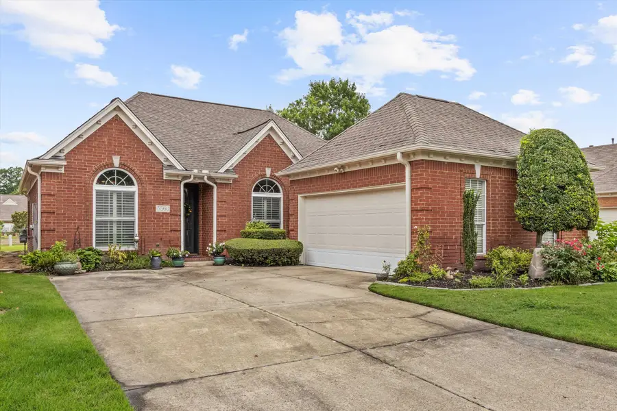 5560 FOUNTAIN BAY DR, Memphis, TN 38120 - #2