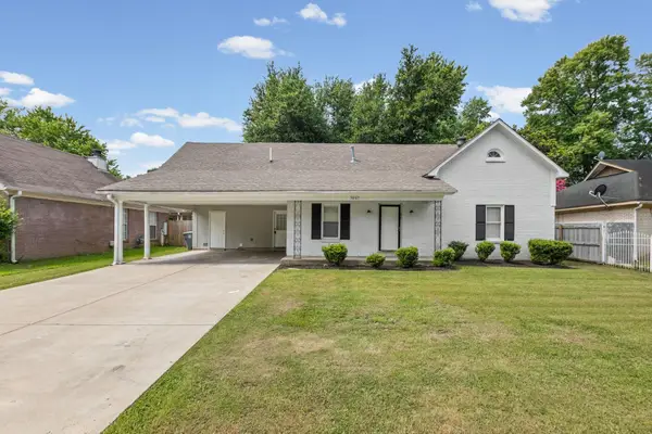 7057 HILLSHIRE DR, Memphis, TN 38133