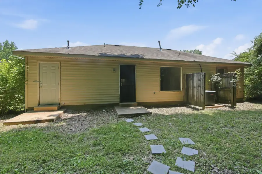 3831 BLACK FORREST DR, Memphis, TN 38128 - #2
