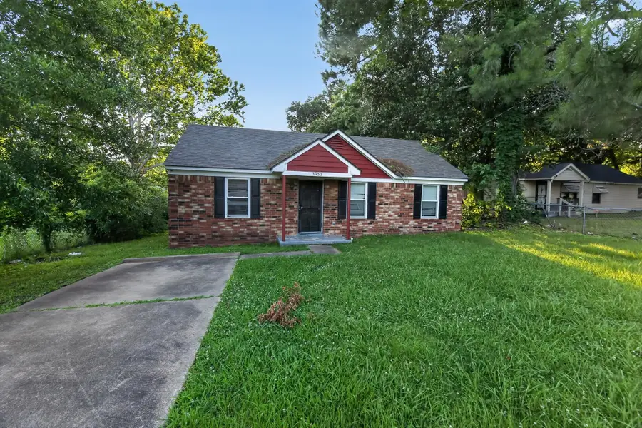 3953 MCCAIN RD, Memphis, TN 38109 - #2