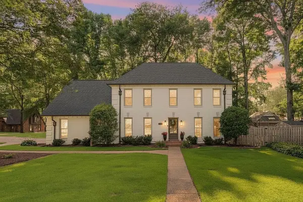 8790 KNOB OAK CV, Germantown, TN 38139