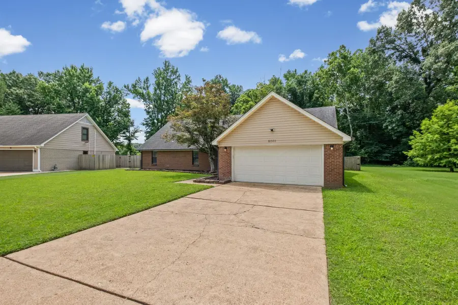 8001 CLAREDALE DR, Bartlett, TN 38133 - #2