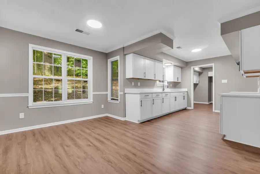 2985 BEECHRIDGE CV, Memphis, TN 38128 - #3