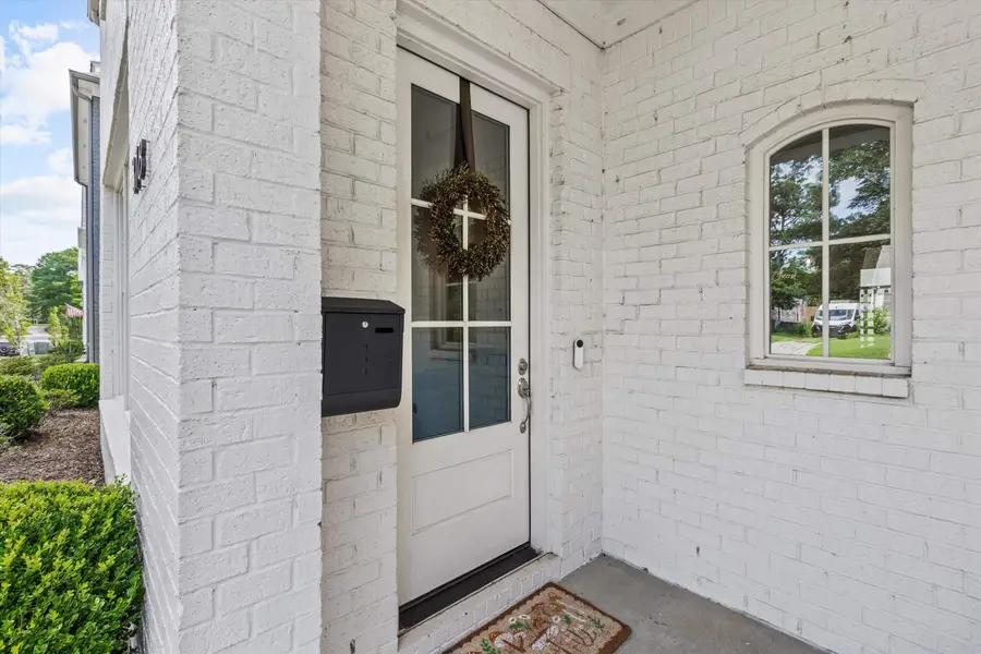 378 ELLSWORTH ST, Memphis, TN 38111 - #3