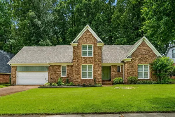 8671 BECKENHAM DR, Memphis, TN 38016