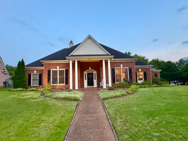 8971 WALNUT LEAF CV, Memphis, TN 38018