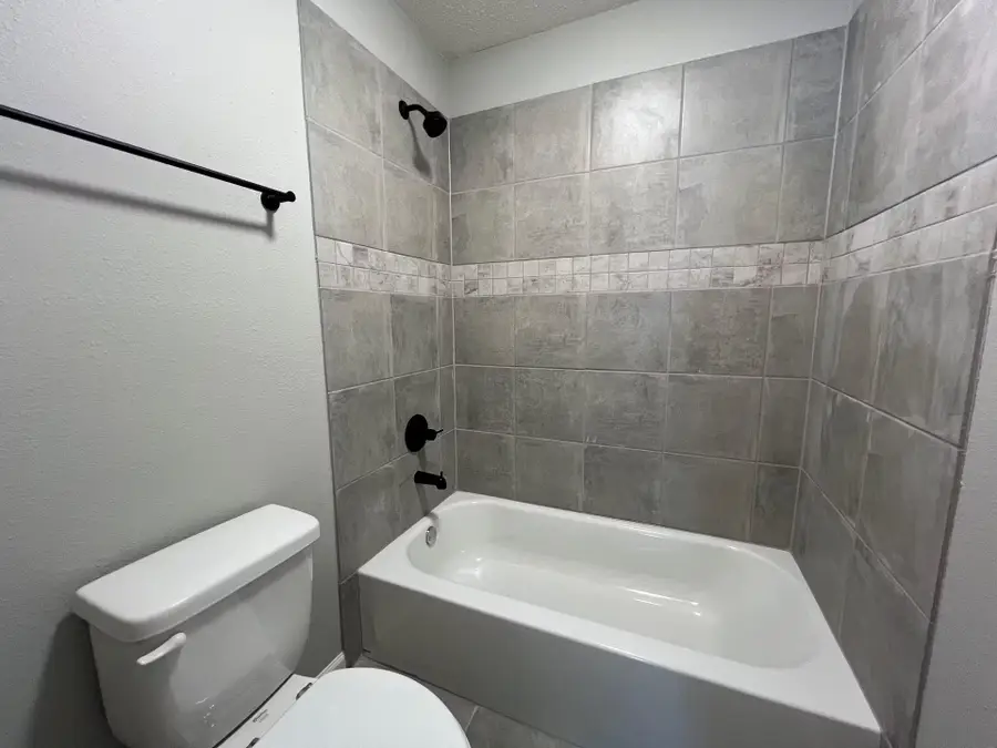 4040 MAUMEE ST, Memphis, TN 38109 - #3