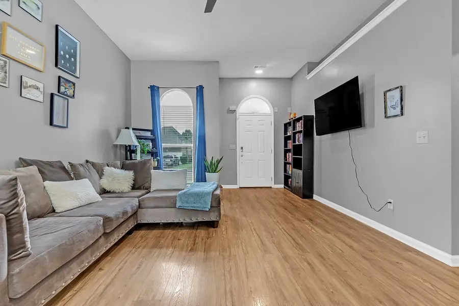 5590 QUEENS RING CV, Memphis, TN 38125 - #2