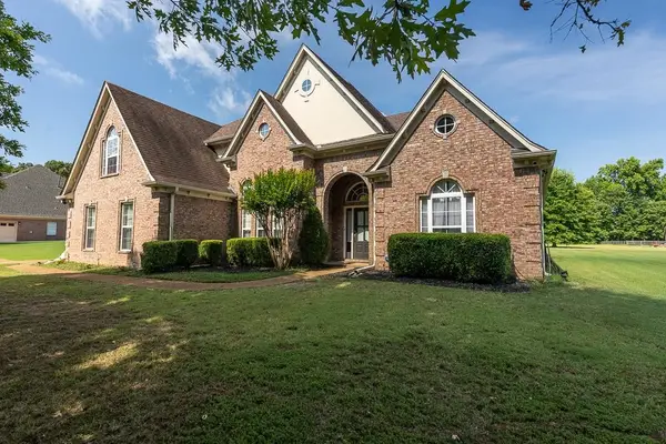 7329 SURINA DR, Arlington, TN 38002