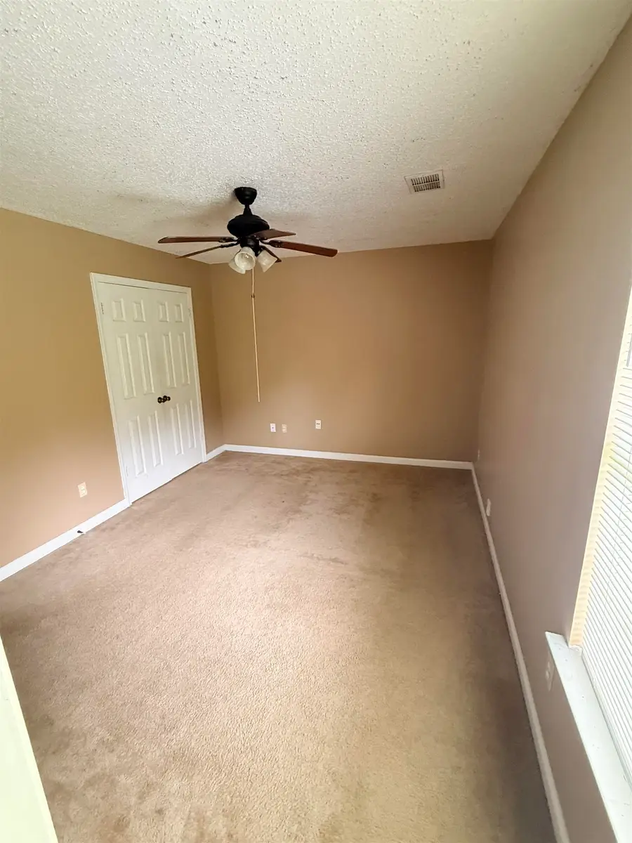 4302 ROSSWOOD DR, Memphis, TN 38128 - #2