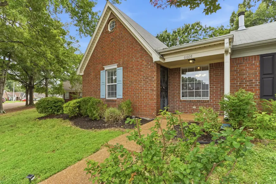 6608 SUNGATE DR S, Bartlett, TN 38135 - #3