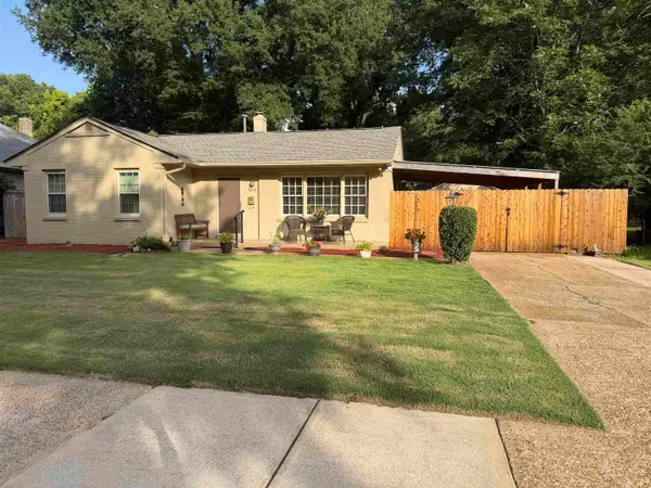 4545 FLAMINGO RD, Memphis, TN 38117